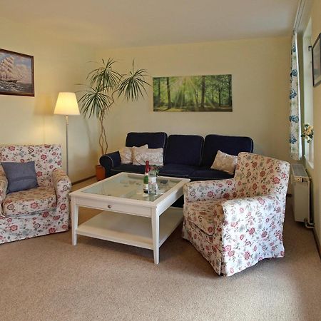 Villa Ostseelilie - Appartements Mit Balkon Und Meerblick 萨斯尼茨 客房 照片