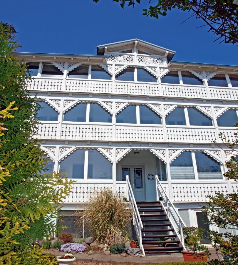 Villa Ostseelilie - Appartements Mit Balkon Und Meerblick 萨斯尼茨 外观 照片