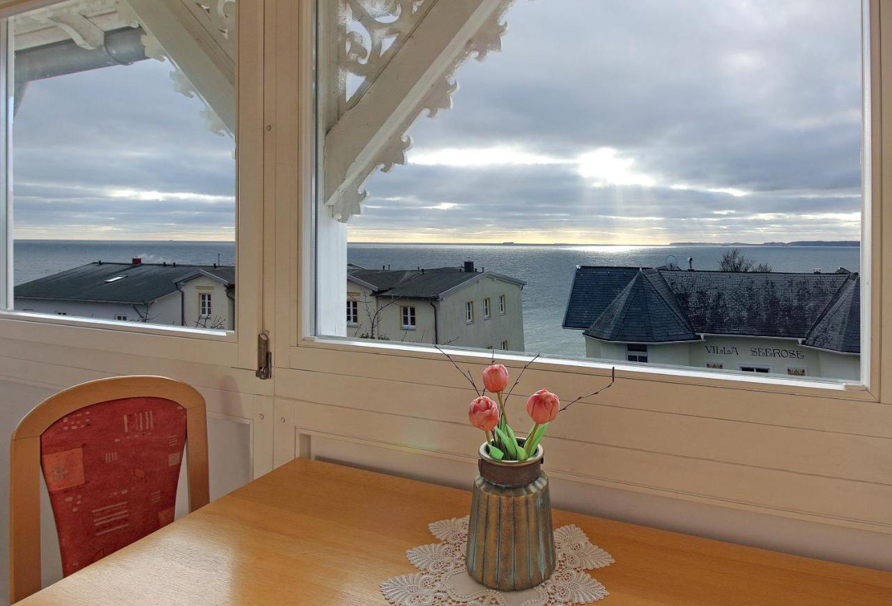 Villa Ostseelilie - Appartements Mit Balkon Und Meerblick 萨斯尼茨 外观 照片