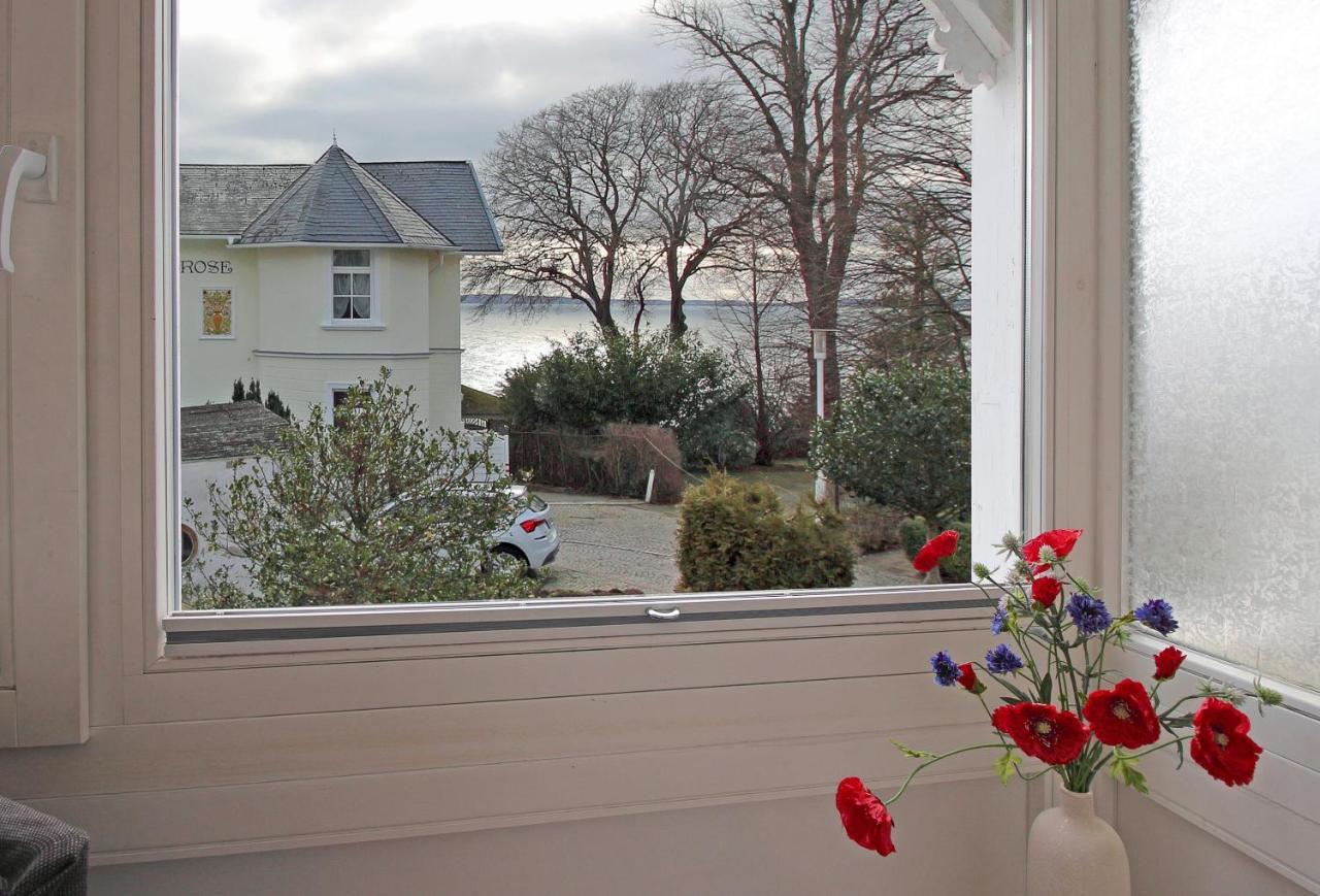 Villa Ostseelilie - Appartements Mit Balkon Und Meerblick 萨斯尼茨 外观 照片