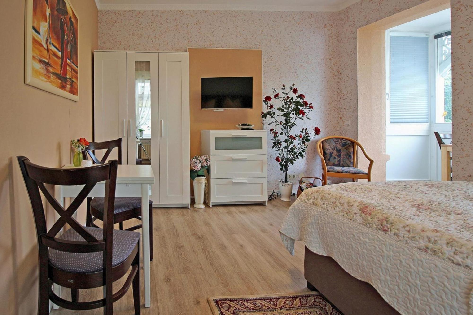 Villa Ostseelilie - Appartements Mit Balkon Und Meerblick 萨斯尼茨 客房 照片