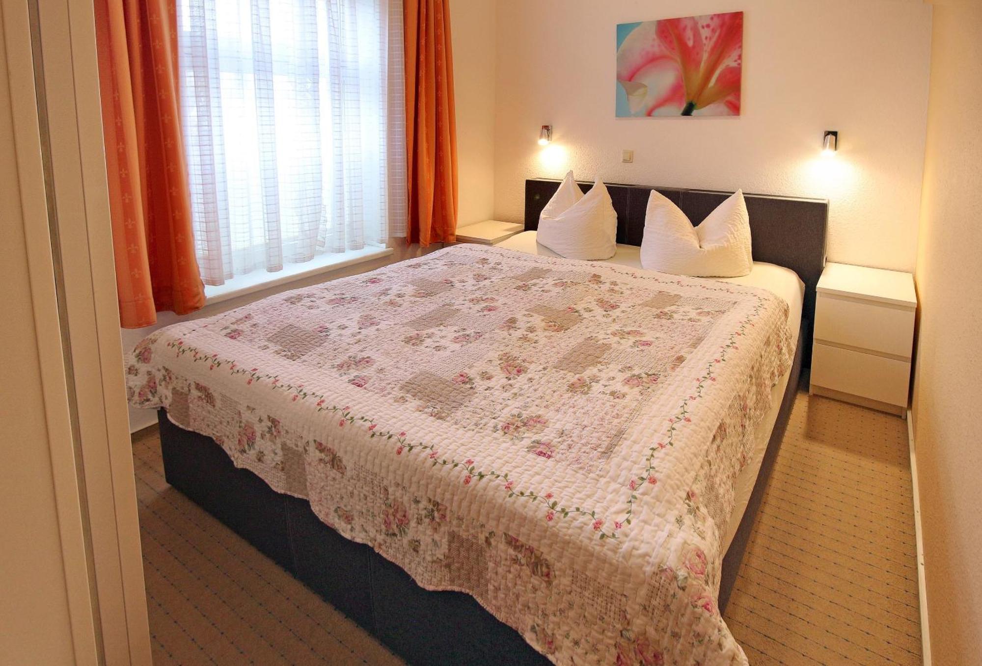 Villa Ostseelilie - Appartements Mit Balkon Und Meerblick 萨斯尼茨 客房 照片